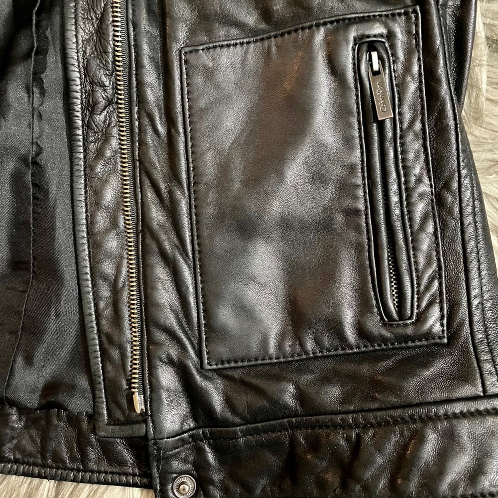 Vintage Calvin Klein genuine leather coat - Picture 8 of 10